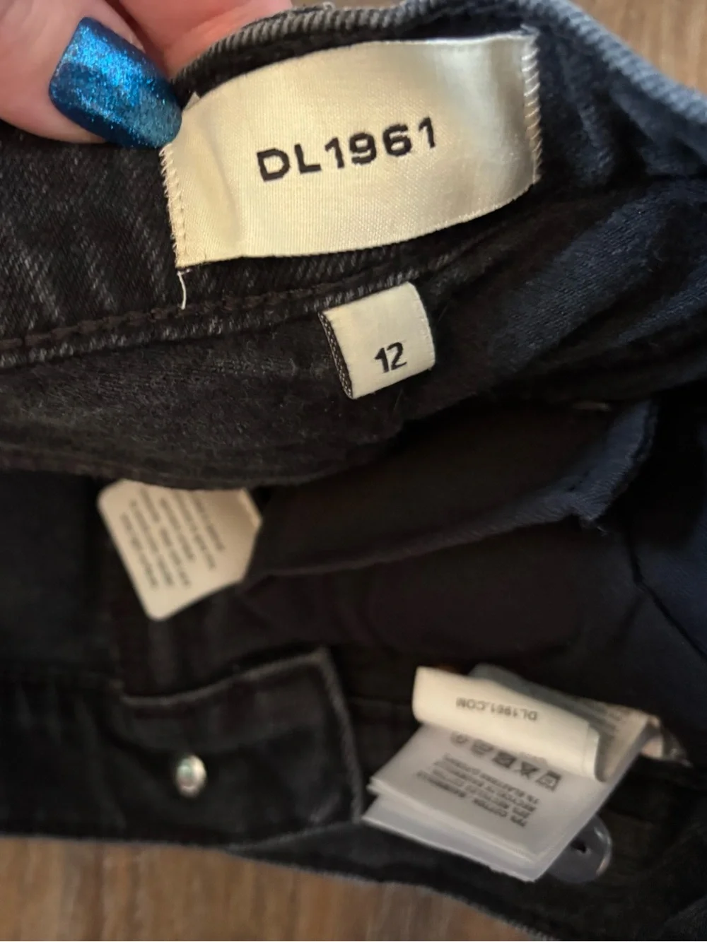 DL1961 Black Washed Denim Shorts 12y